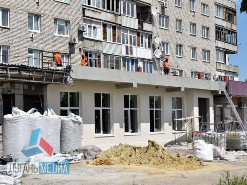 Калужская область помогает восстанавливать жилые дома в Первомайске.