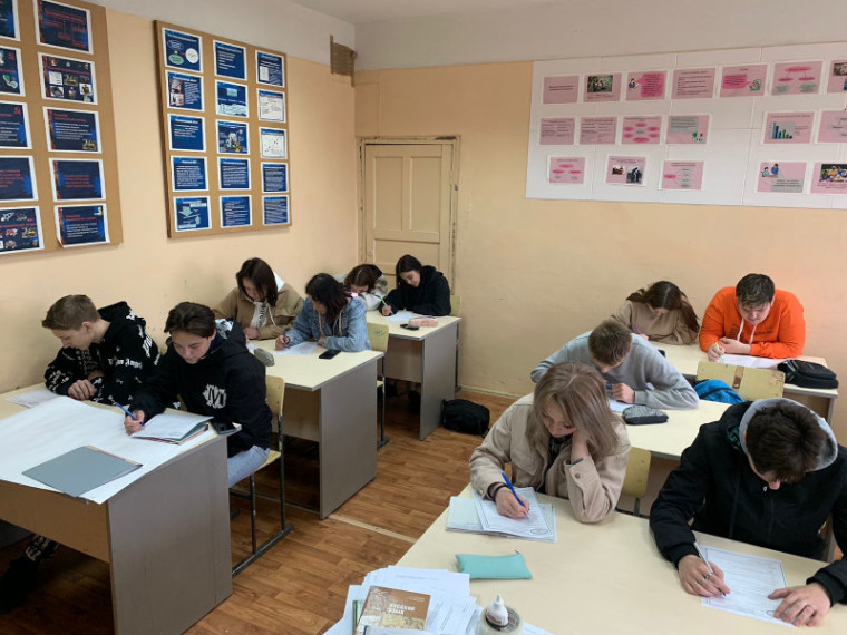 В Тарусском районе написали Избирательный диктант.