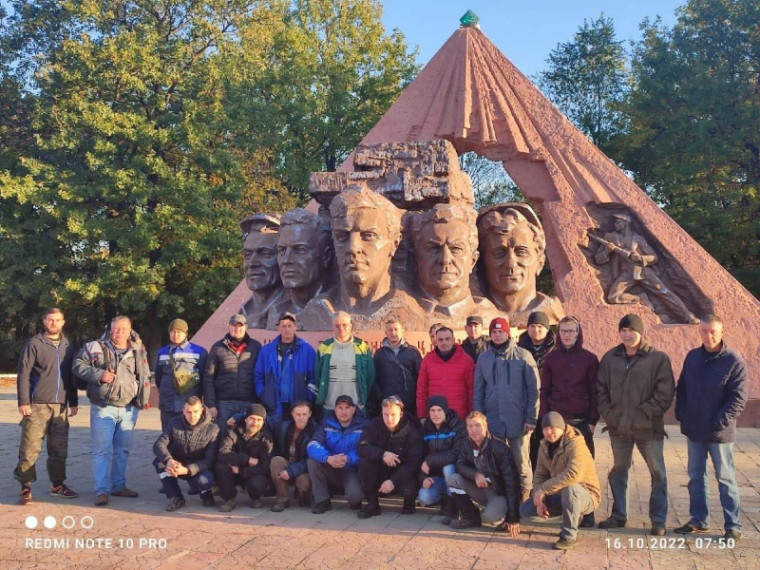 После выполнения волонтёрской миссии в Первомайске на родную землю вернулась тарусская делегация..