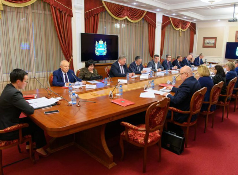 Заместитель руководителя калужского Управления Росреестра выступила  на заседании комиссии по координации работы по противодействию коррупции.